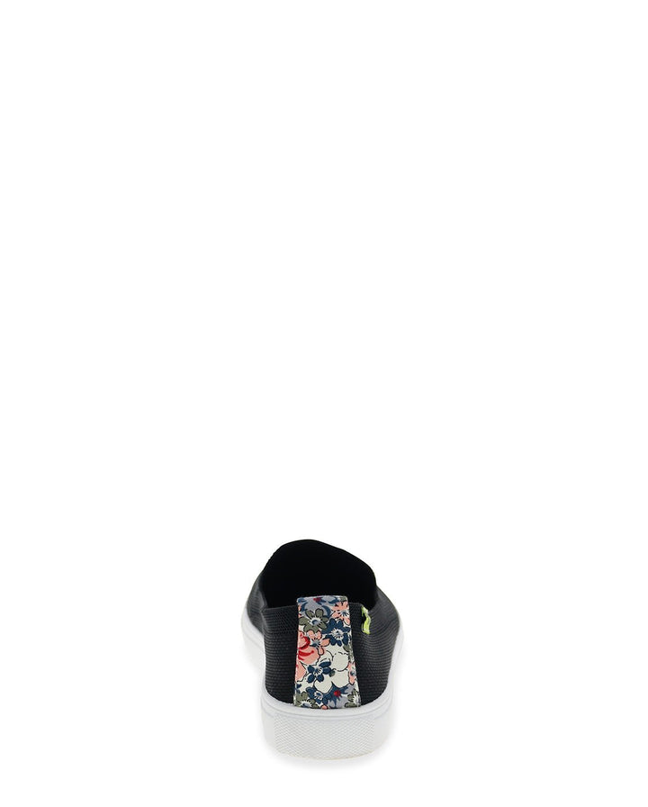 Women's Zoe Slip On- Black - WSC B2B
